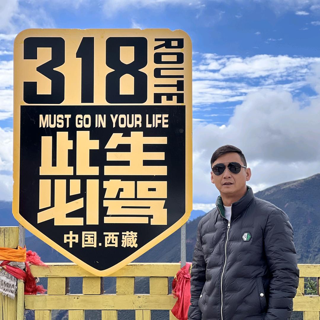 辉哥—辉满记新月串烧
