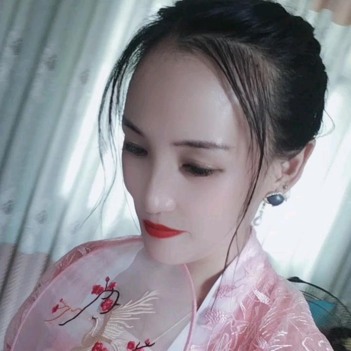 朱运亨通，虎气冲天