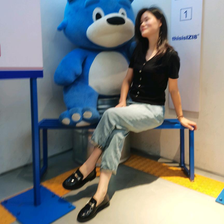 --杉 杉--