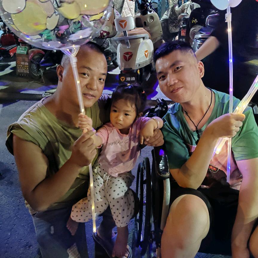 会跳手势舞的牛牛