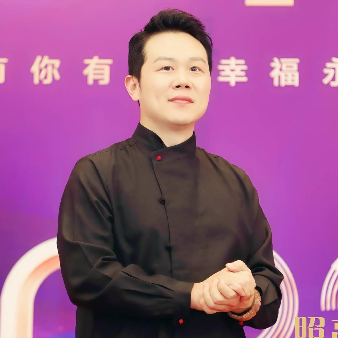王琨幸福家庭