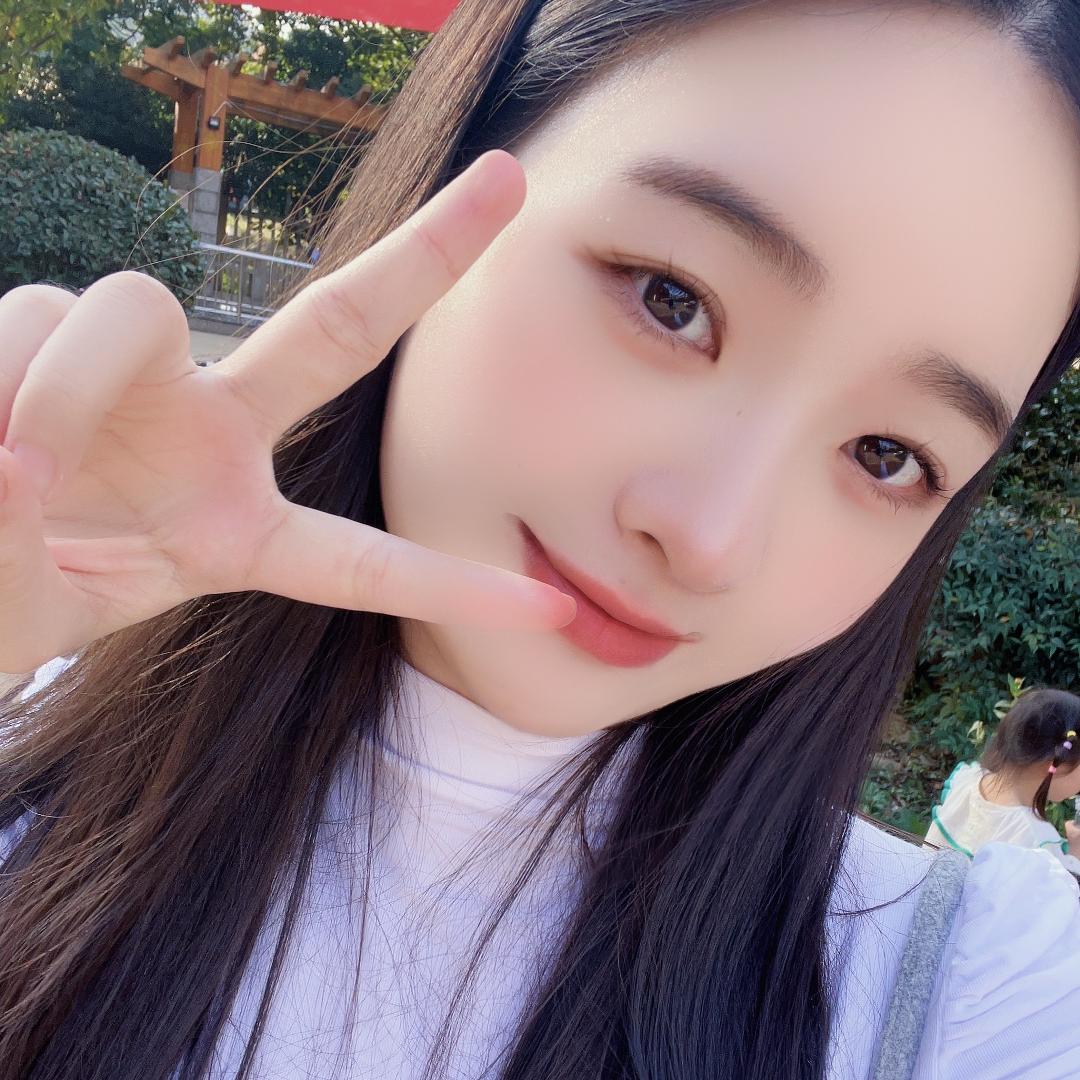 卖苗木的琴琴