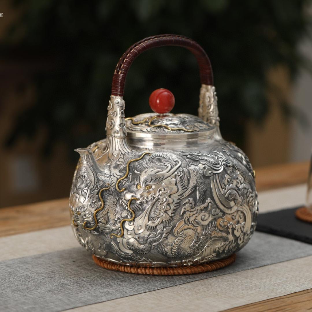 手工银壶-王师傅