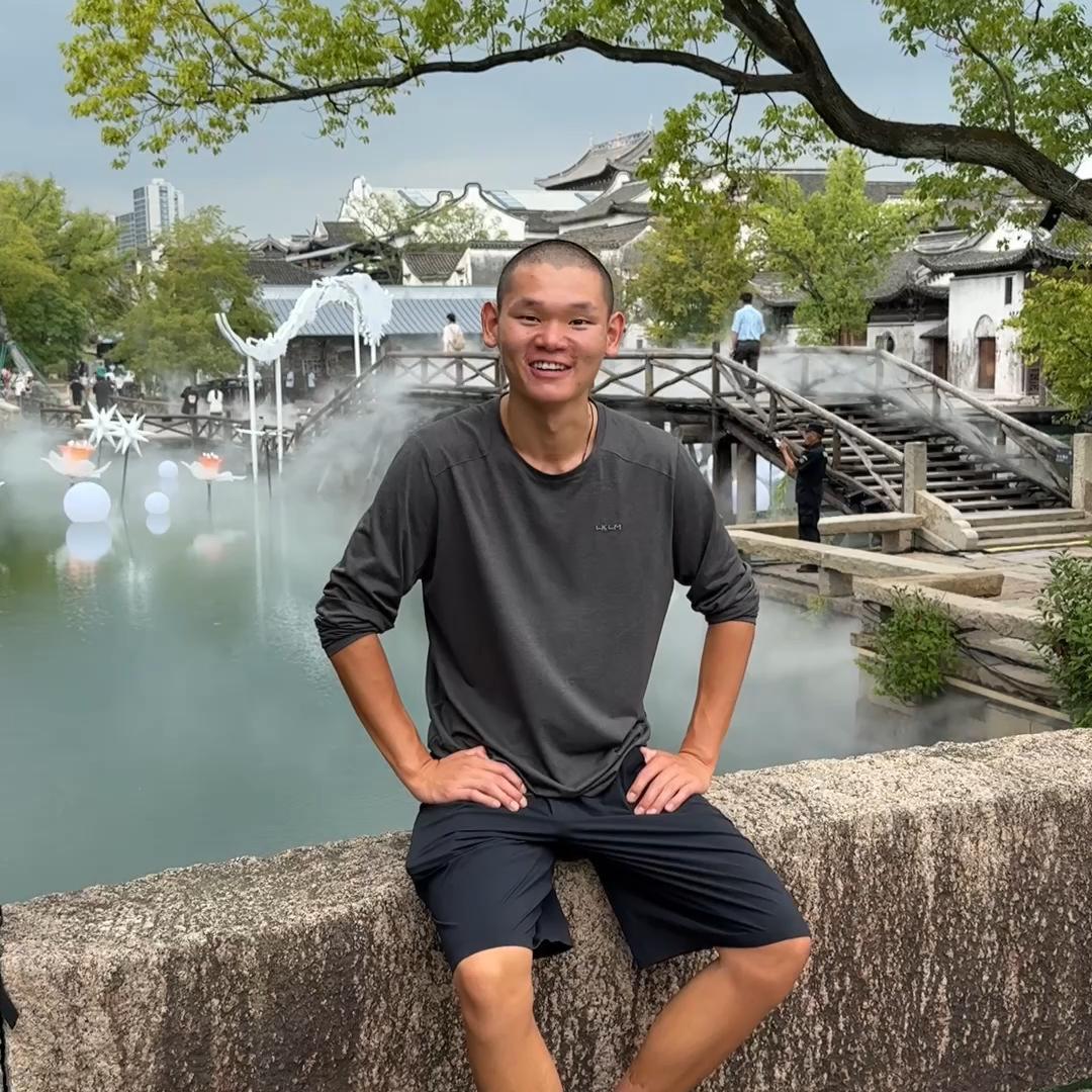 湖远行（水宿山行）