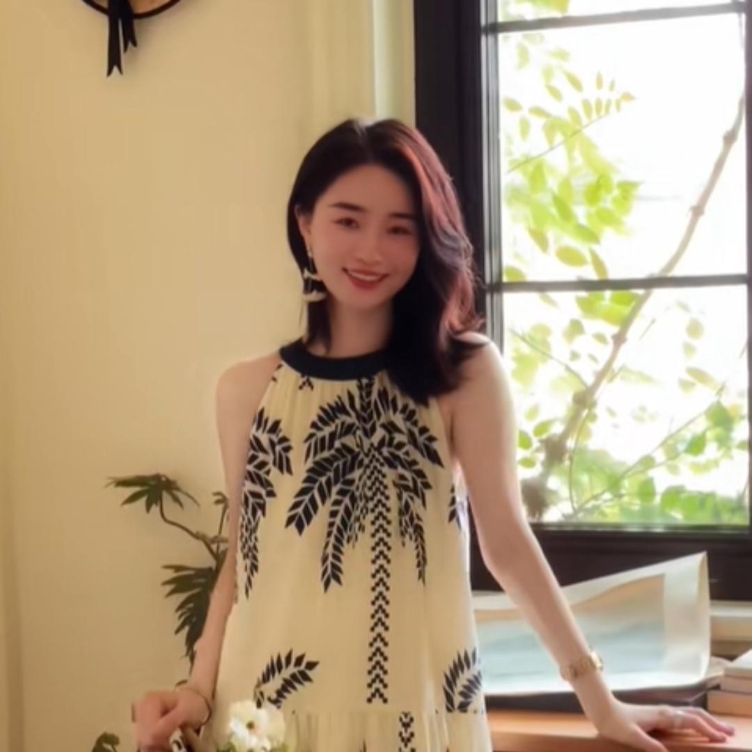 邱莹莹私服穿搭