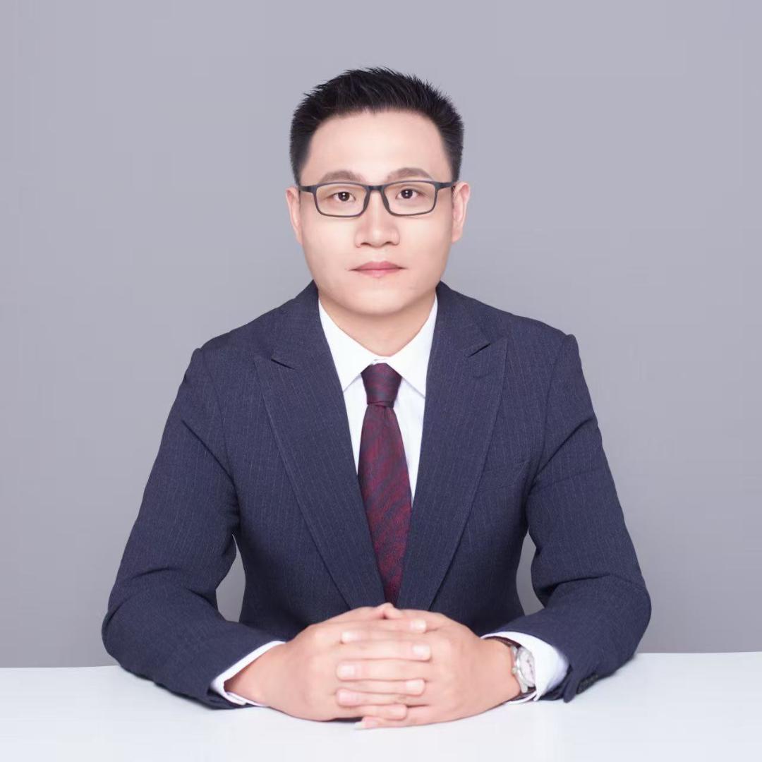 情报员平哥