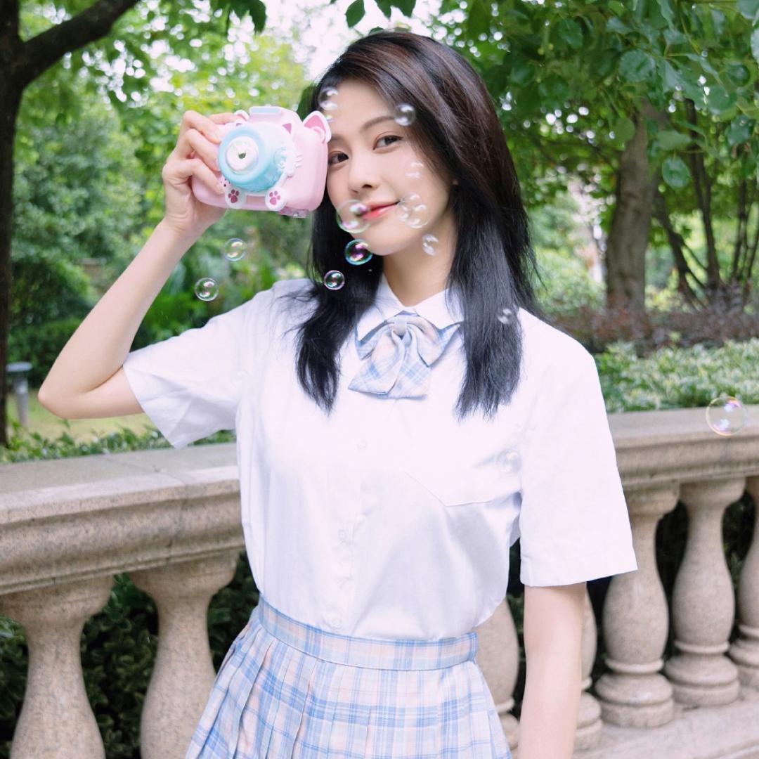 东方小同学
