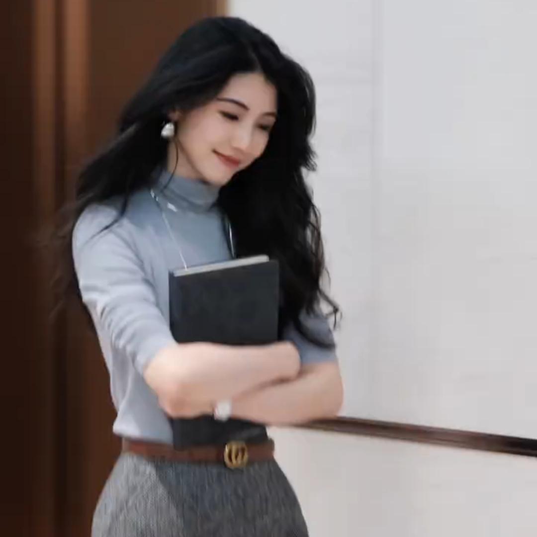 深圳南油西西高端定制（宝藏穿搭）