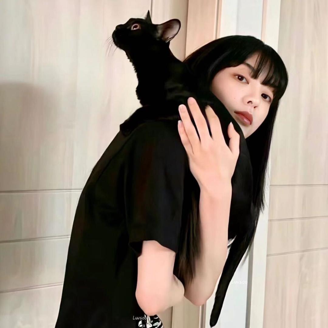 小文~
