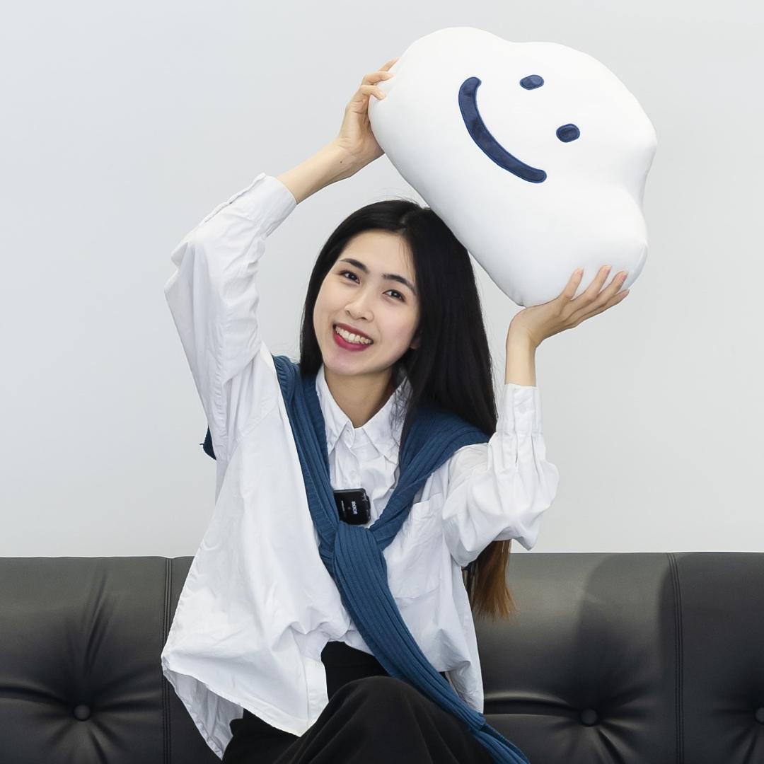 VN小姐佛山高端家具