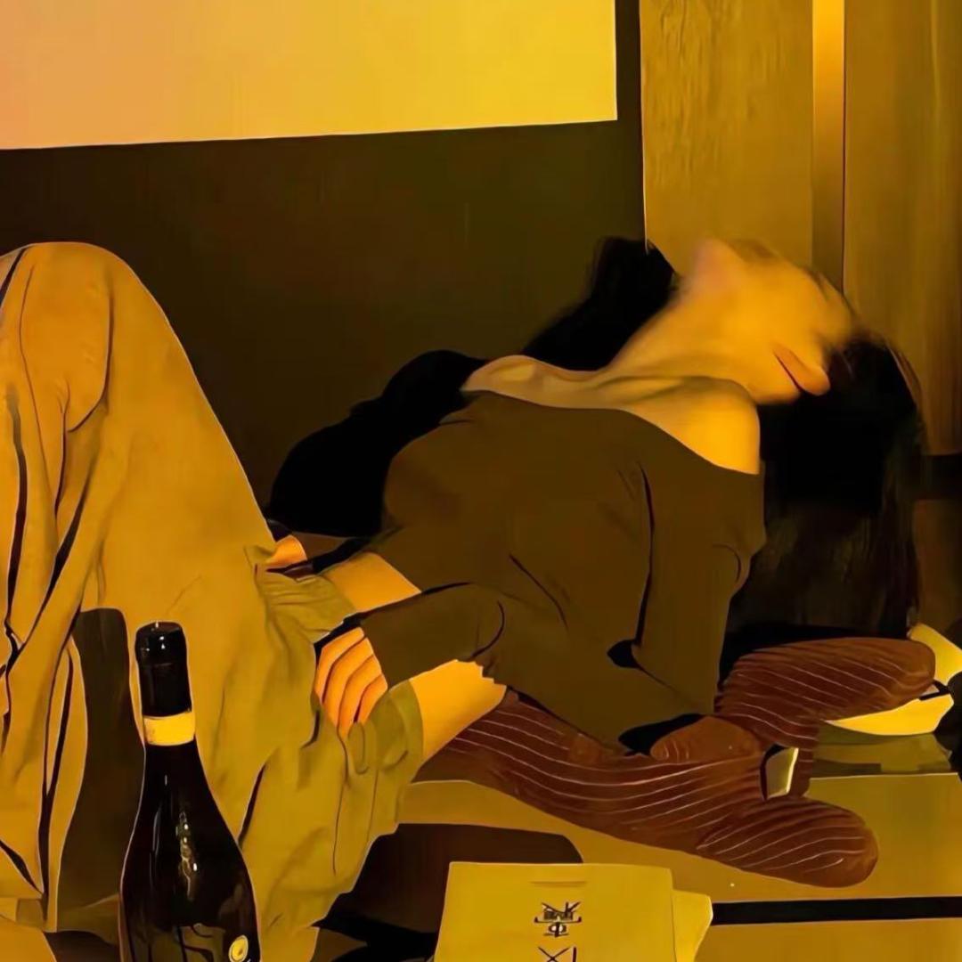 力力（2000块闯荡睡衣届）