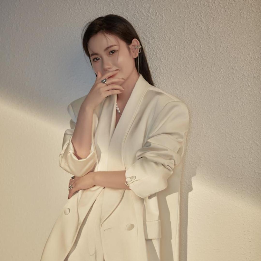 梦梦THE MENG-精致穿搭