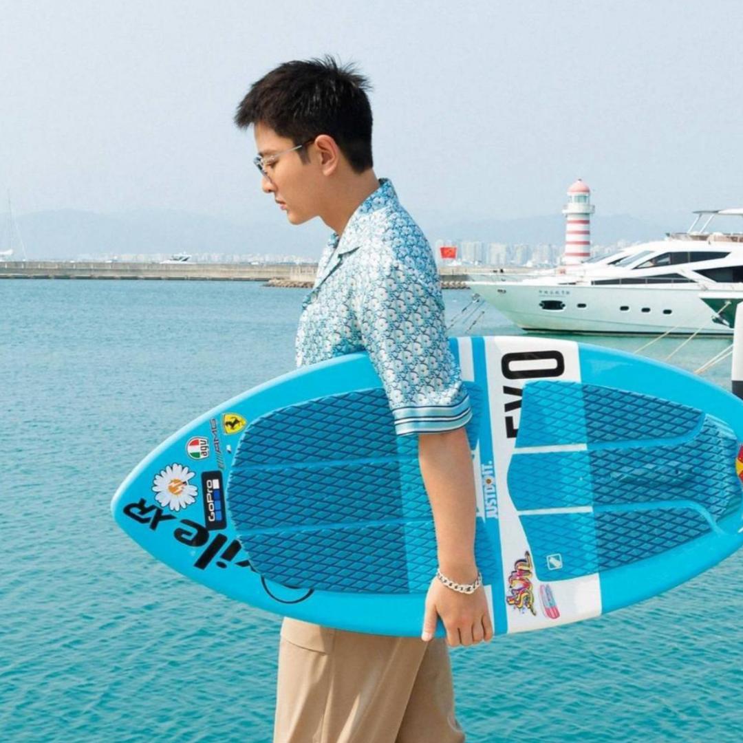 贾乃亮官方授权号