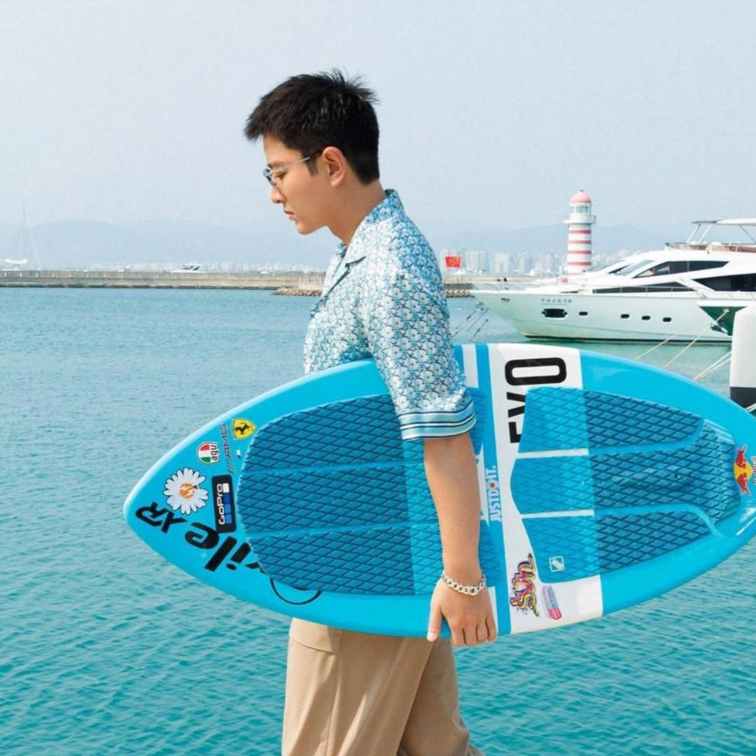 贾乃亮（授权号）