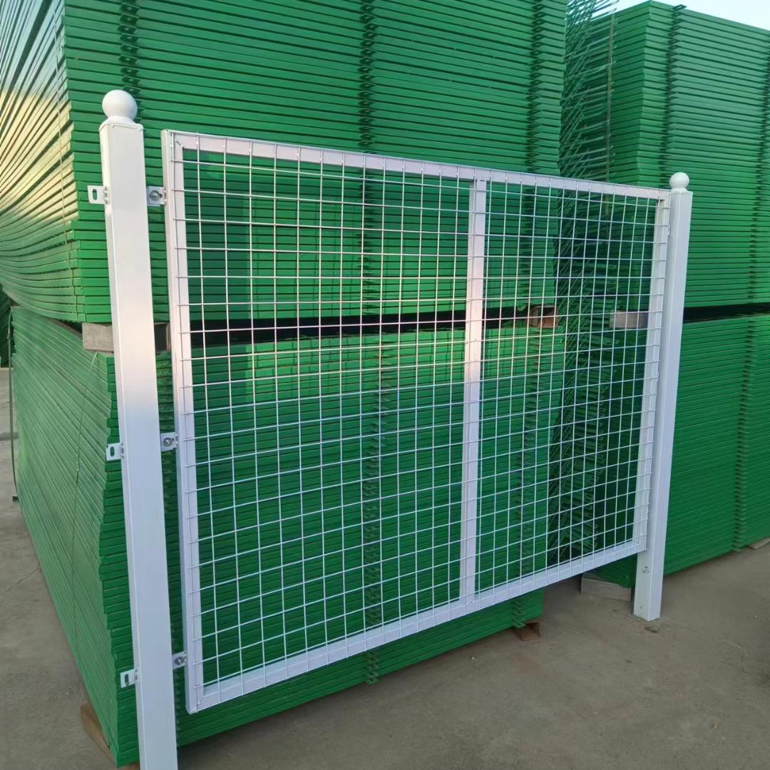 新疆护栏网防护网围栏厂家-玖龙盛邦