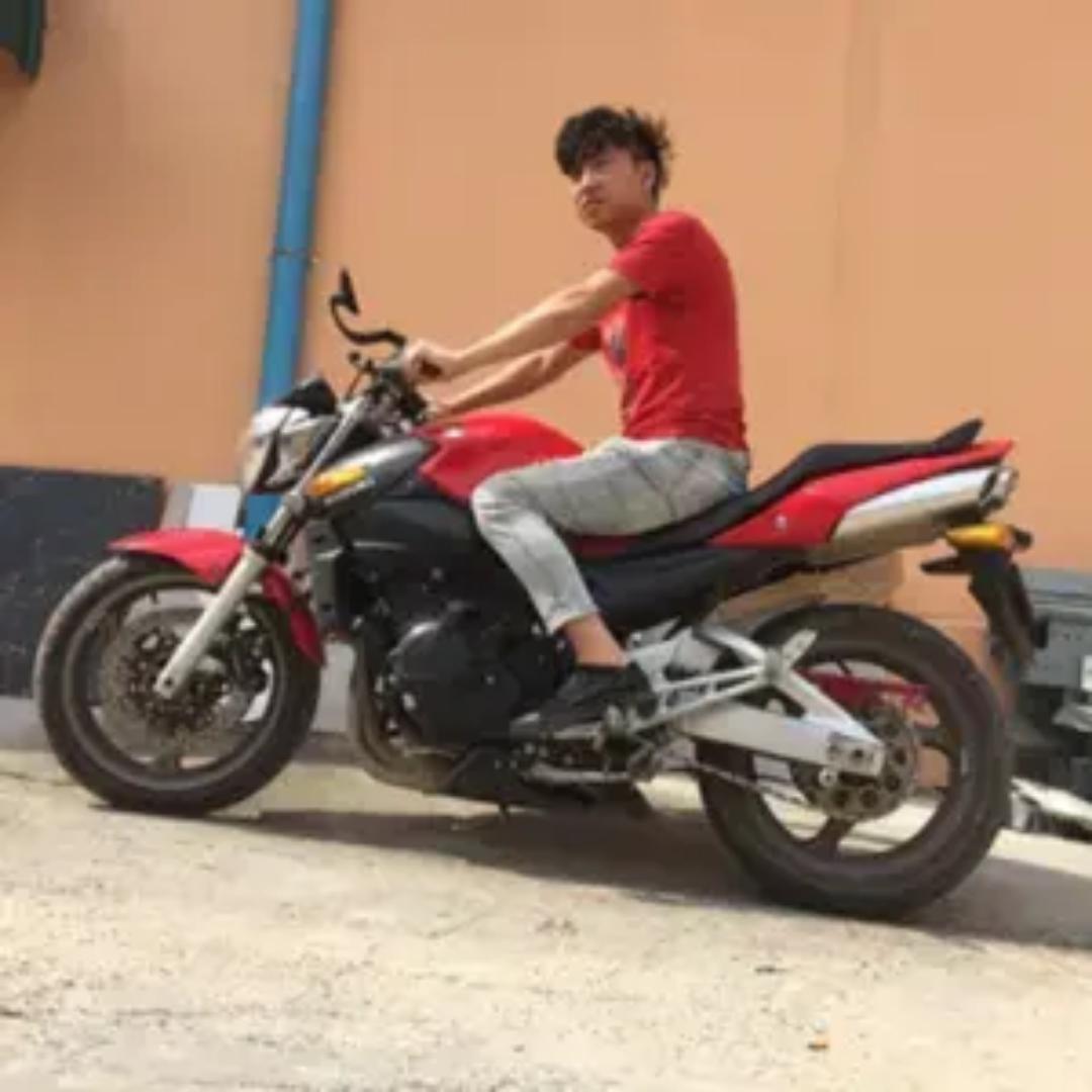 靓仔有烟吗？