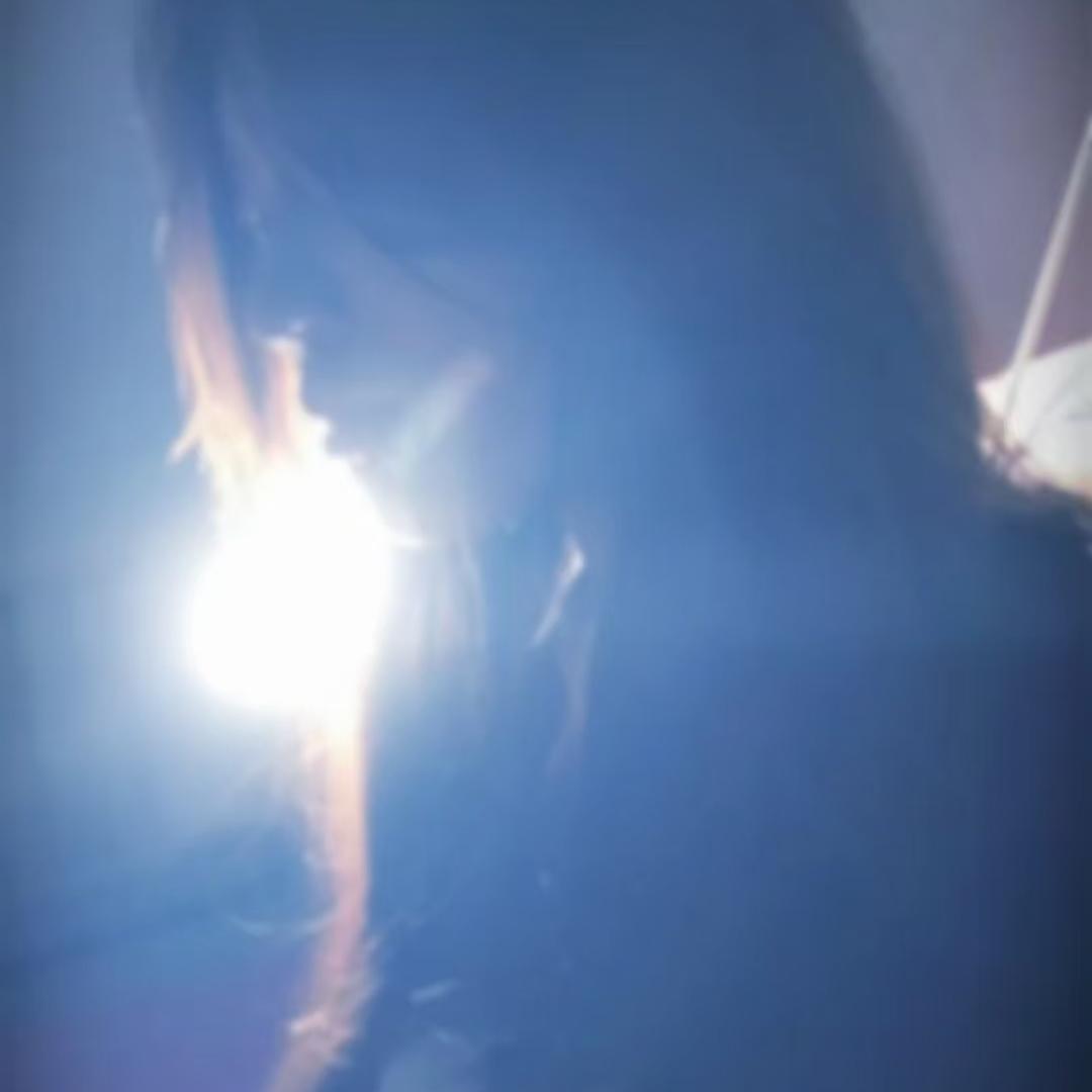 左眼有泪痣.