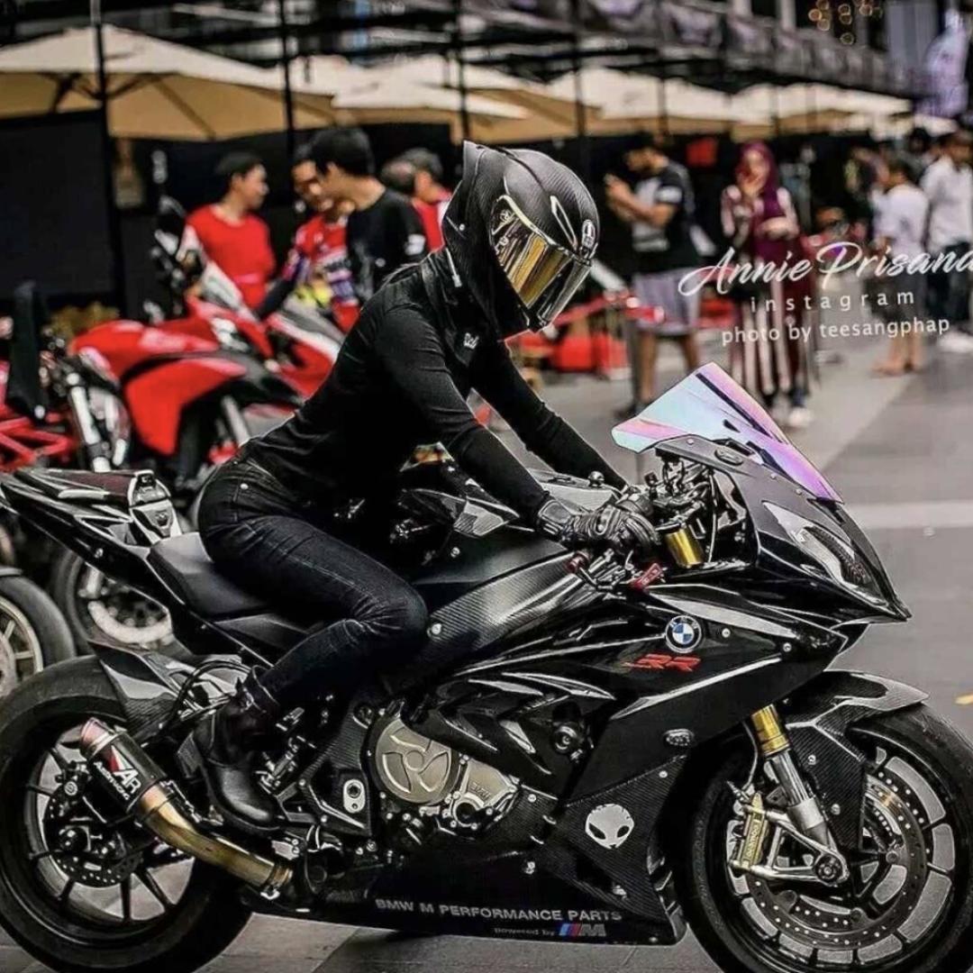 聚郝公路机车装备