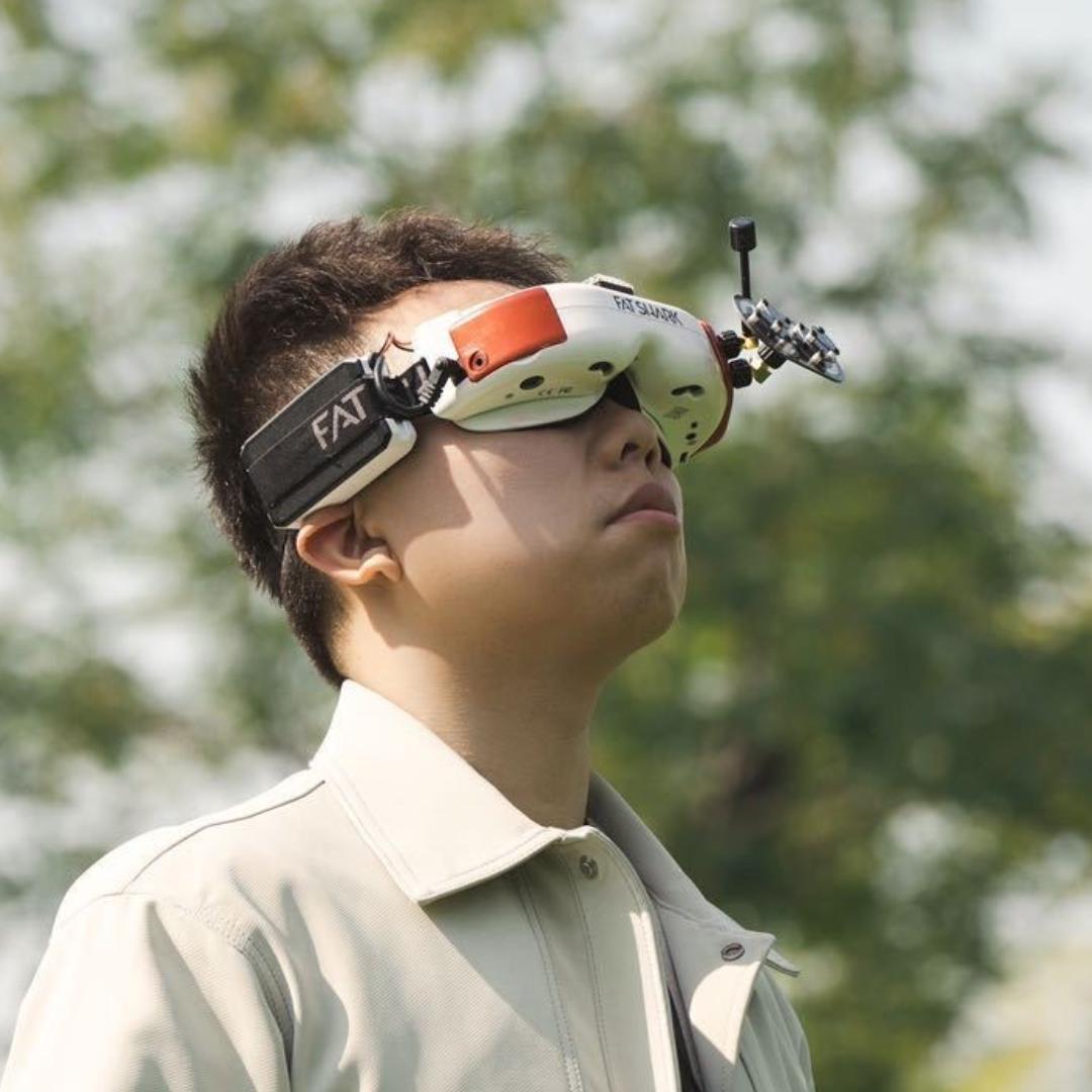 阿稻会飞的摄影师🎥📷