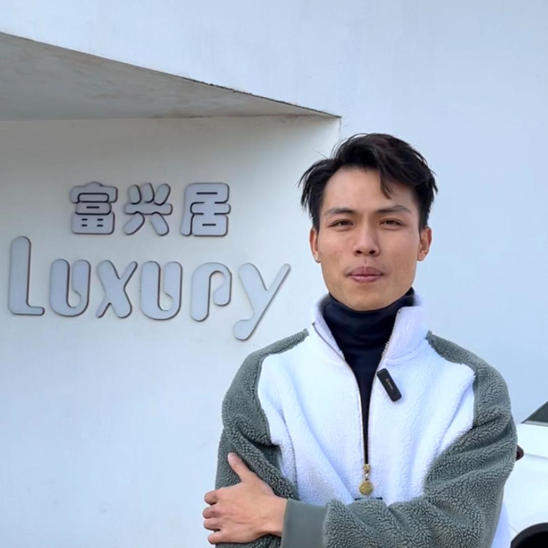 小黄总奢石家具