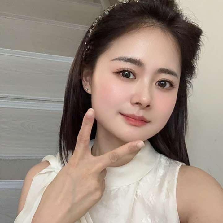 慈利赵俪颖  分颖  顶尚缘美容美发