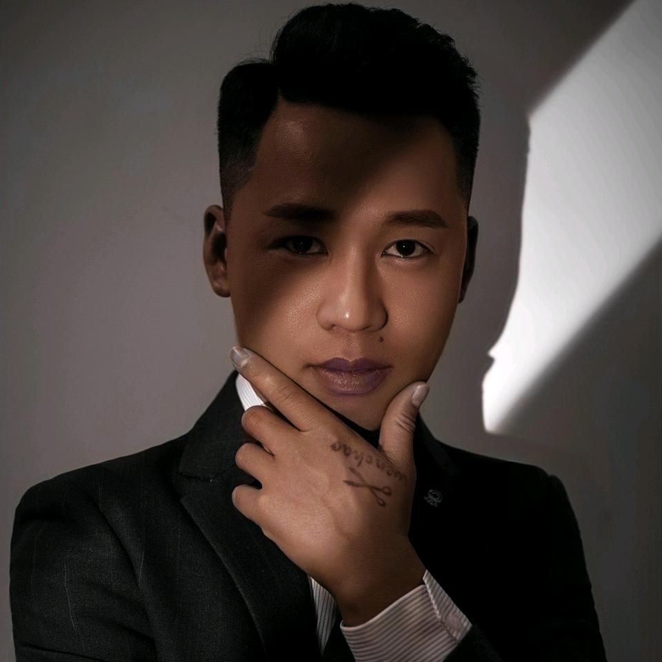 纹超男士理发馆 文超