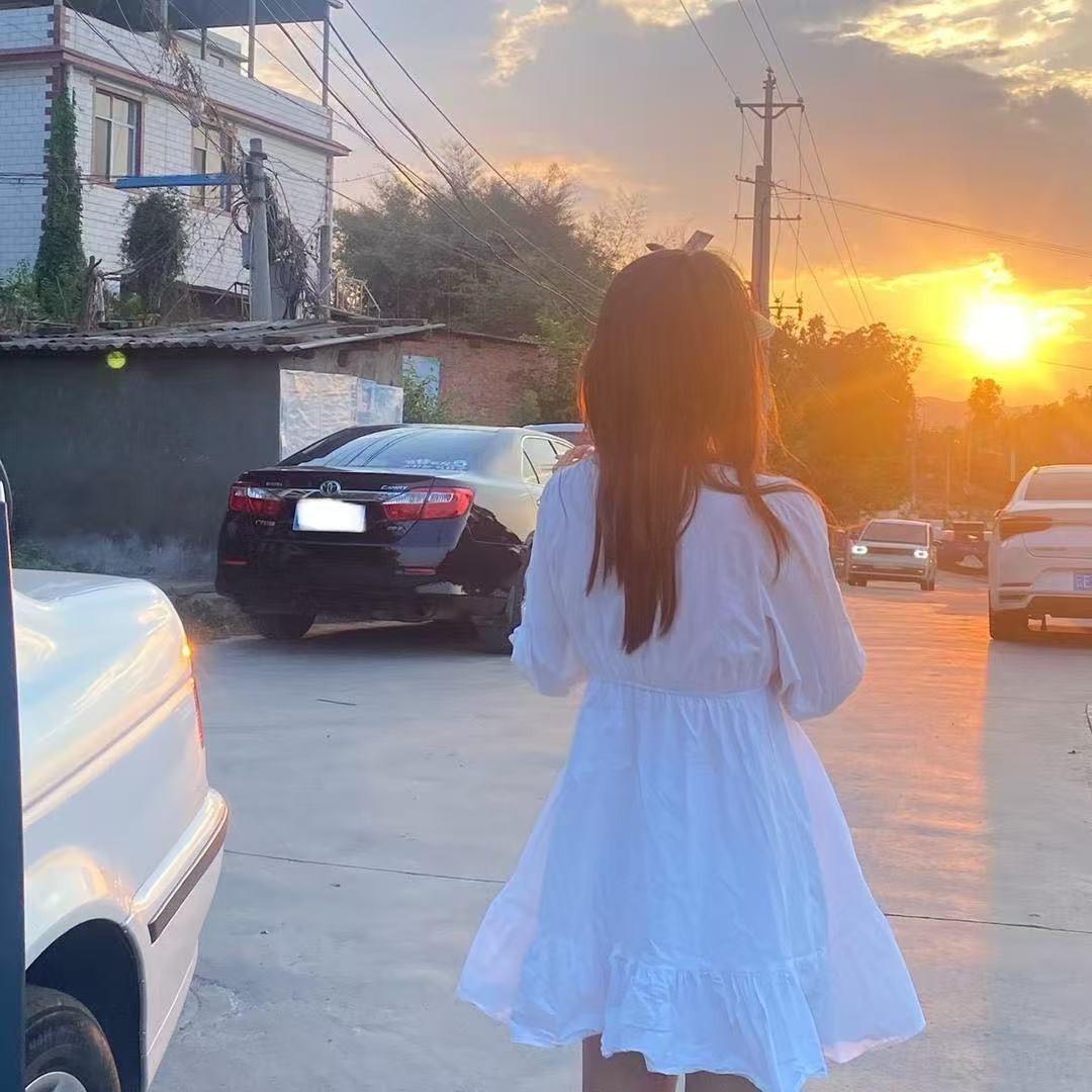 晴天.小雯吃不饱