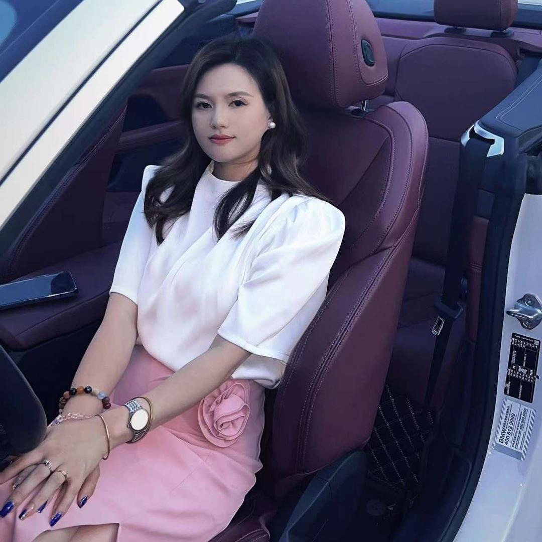 义乌飞卡租车（英姐）官方号