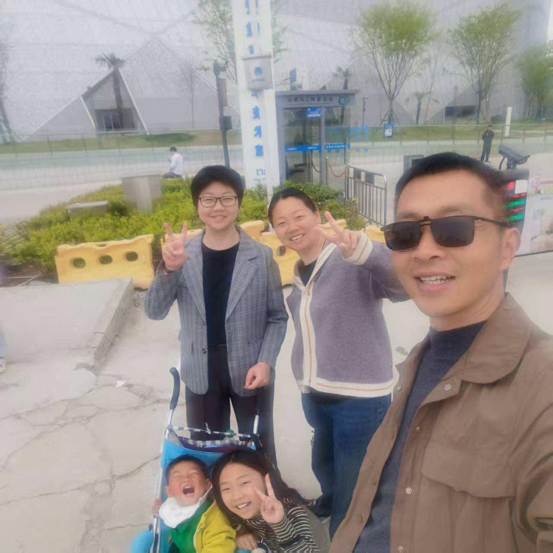 夏邑名车一族海涛贴车膜