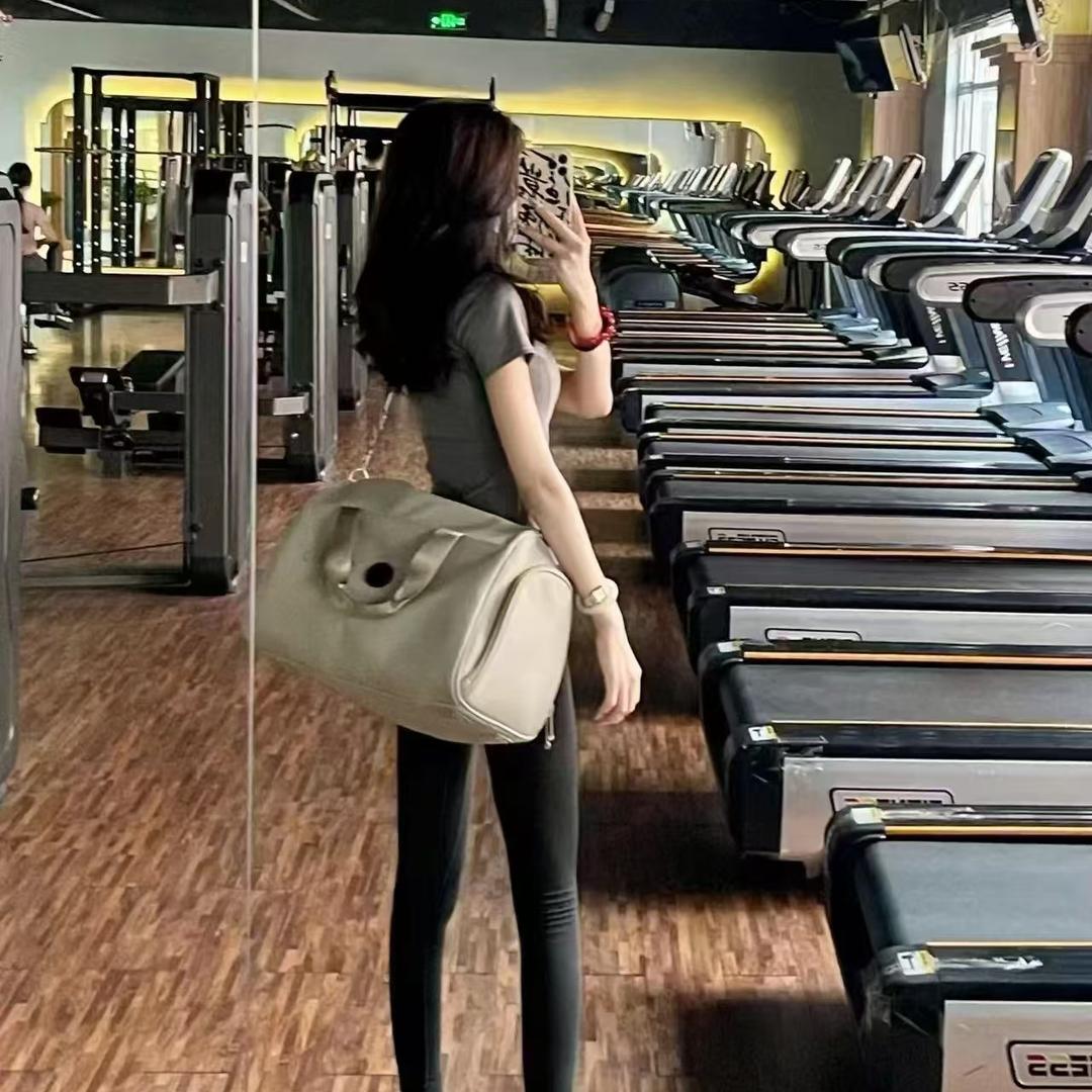 芸裹贸易公司经营号