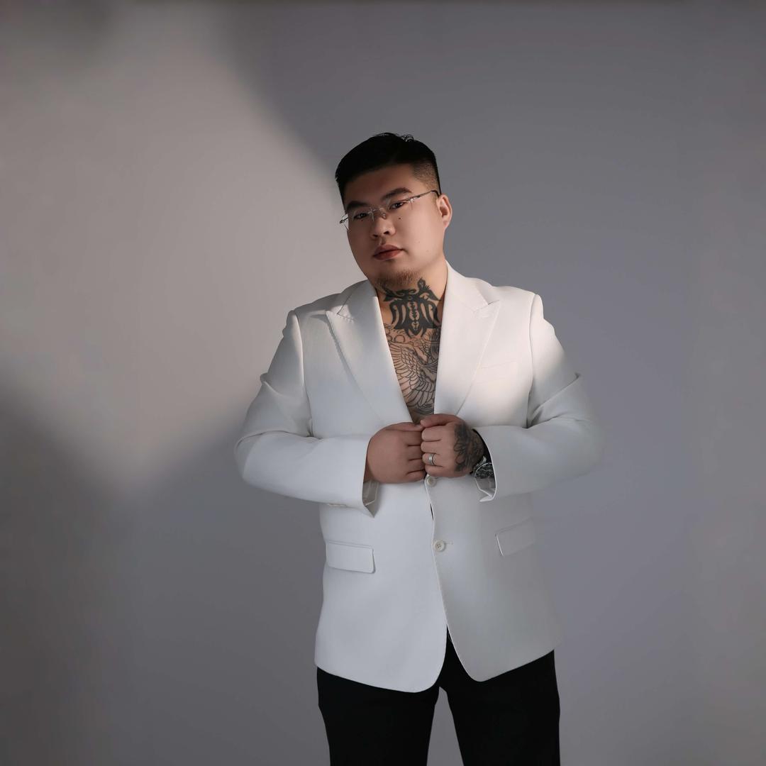 臻熹ZHEN XI 烫染造型设计