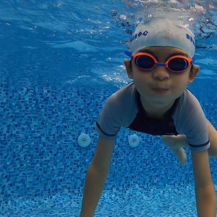 睿智亲子游泳成长中心官方号