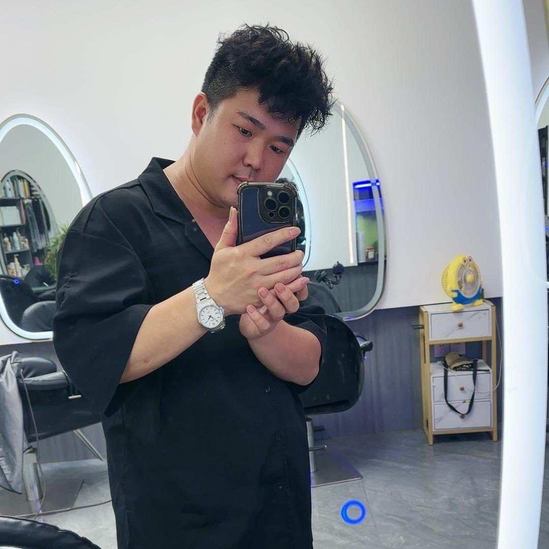 艺剪钟情烫染直营店官方号