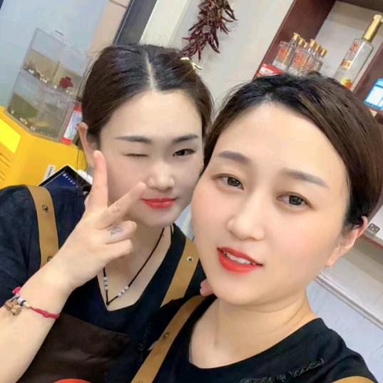 溪美大灶台地锅鸡（梅姐妹）