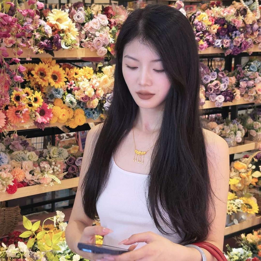 黄掌柜地锅鸡官方号