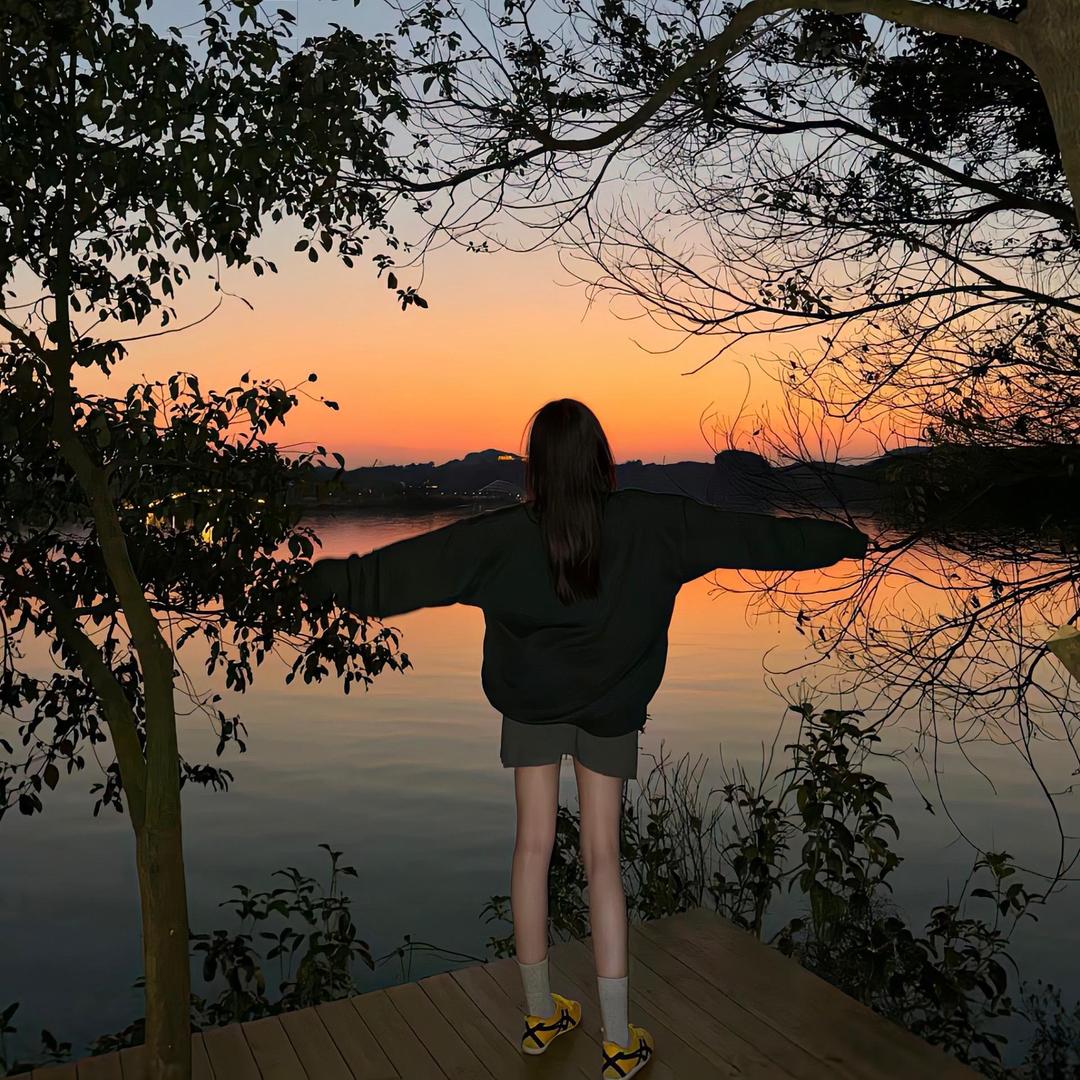 旬茗愿川渝🧪二婚姊妹直播号