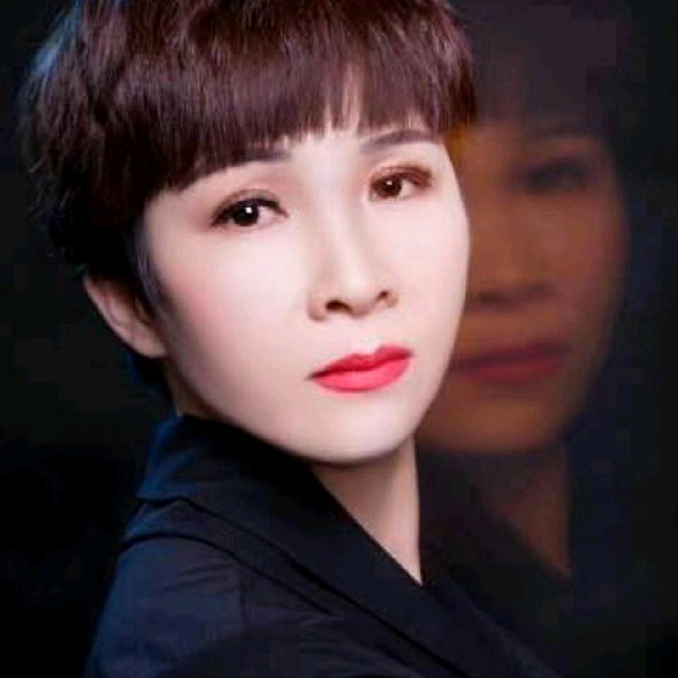 恋上馄饨官方号