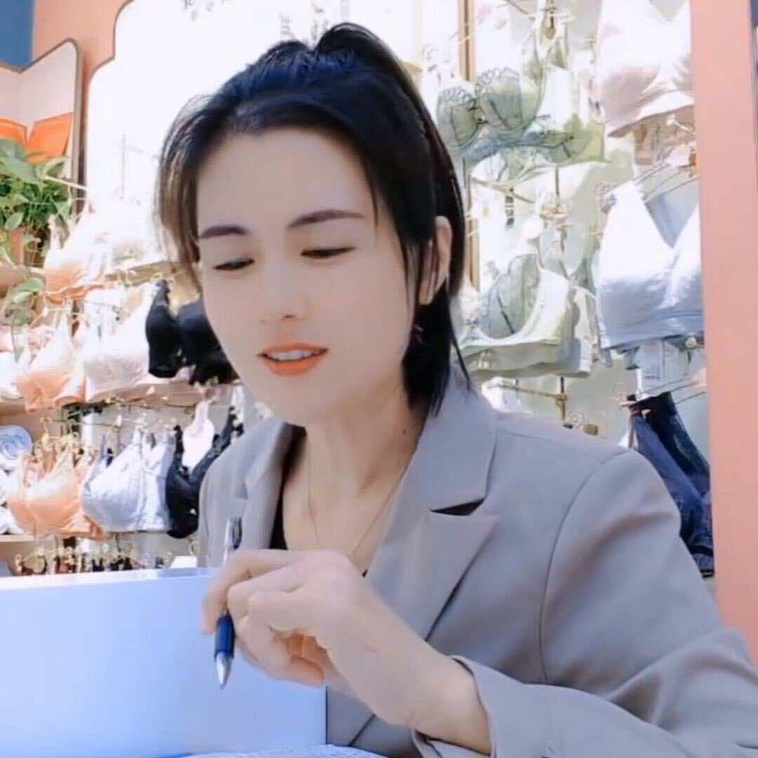 织里六月玫瑰内衣店