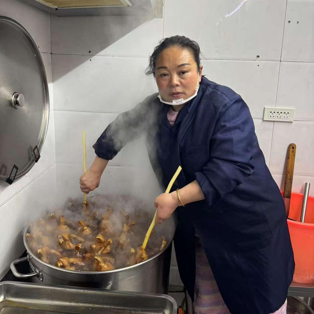 沙市曾记毛嘴卤鸡（长港路店）