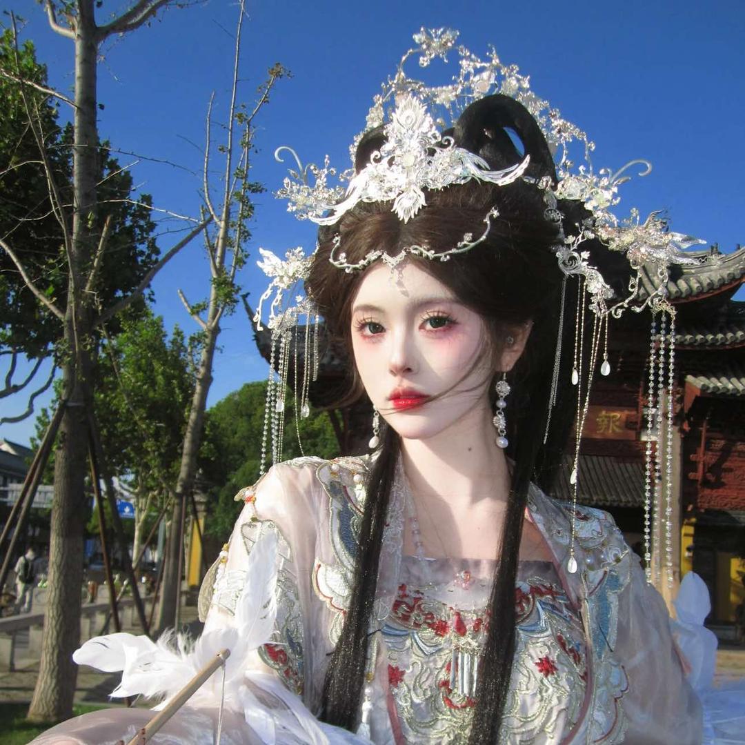 花间听雨国风旅拍馆