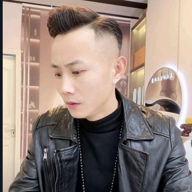 名发世家烫染品牌店
