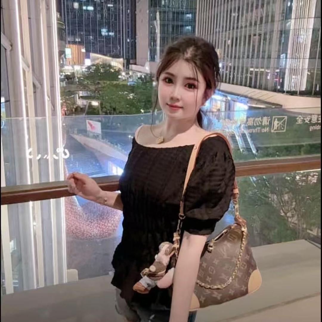 LiLi奢仓.蓉芙暖