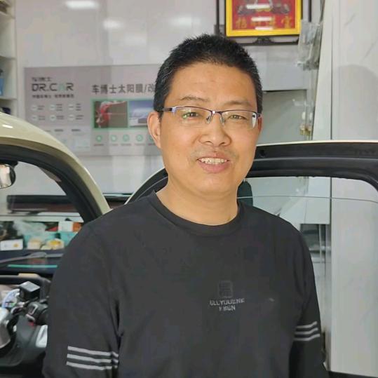 舒新巨客汽车美容（南阳）