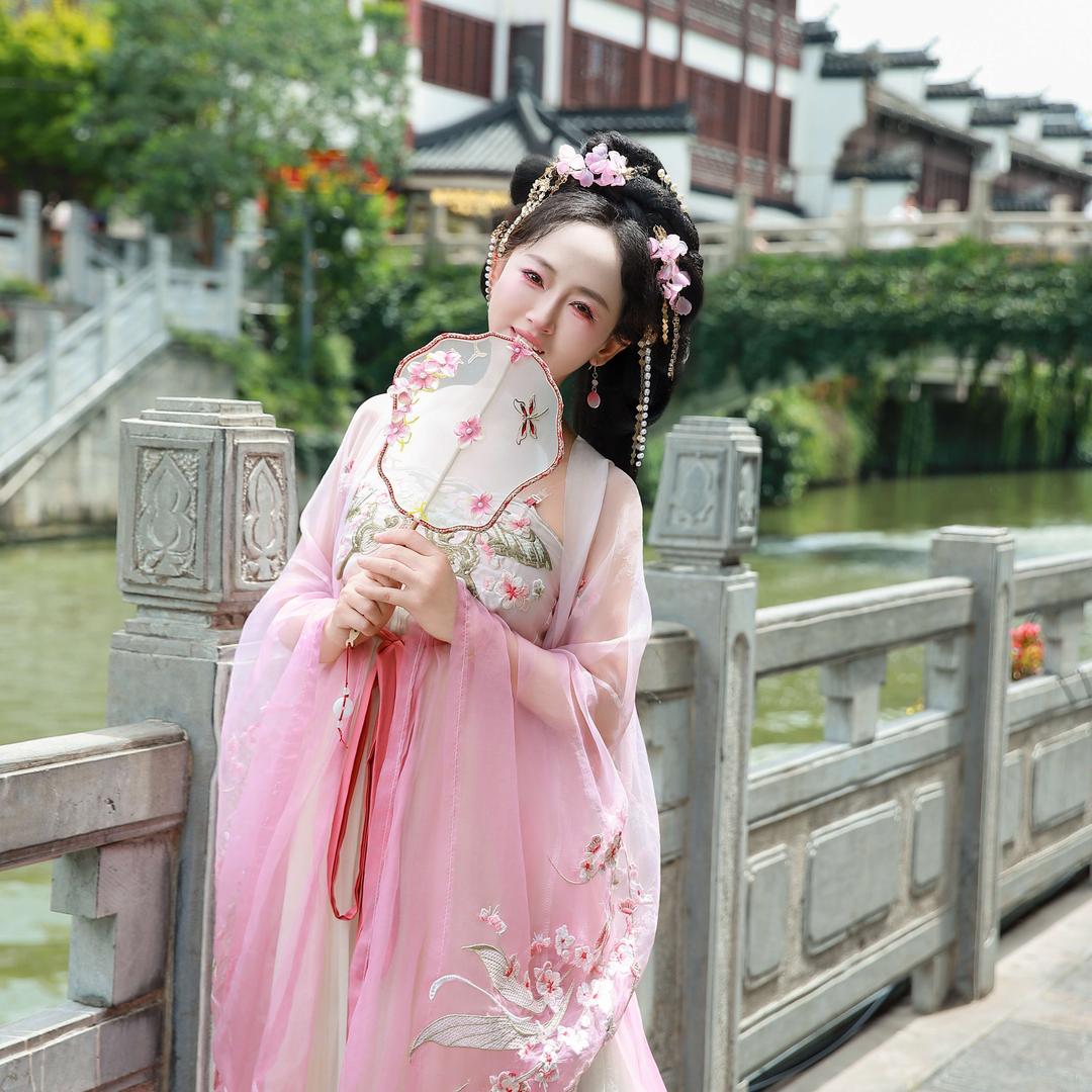 状元阁烤骨头馆(高新区凌秀路店)官方号