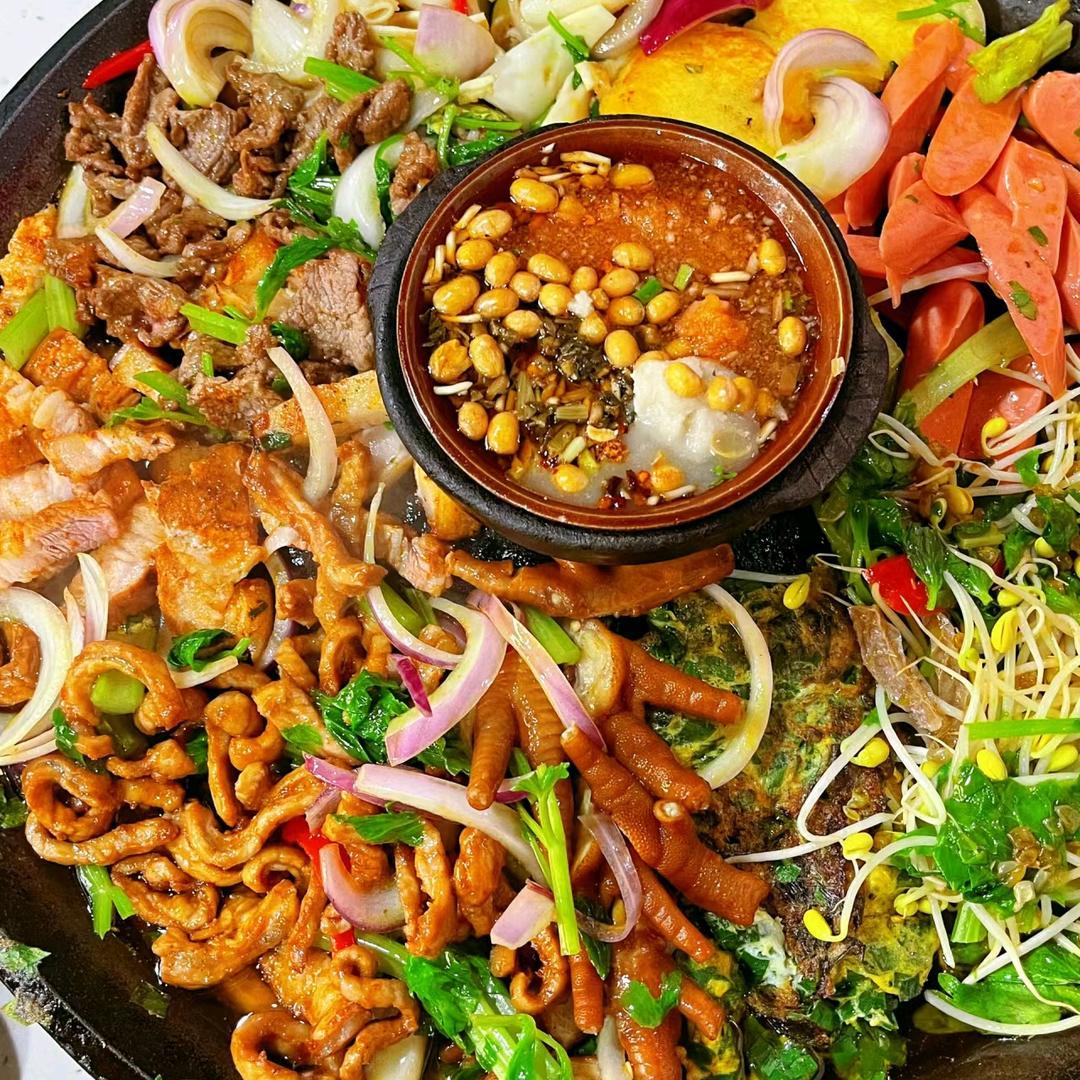 贵阳烙锅特色烤鱼官方号