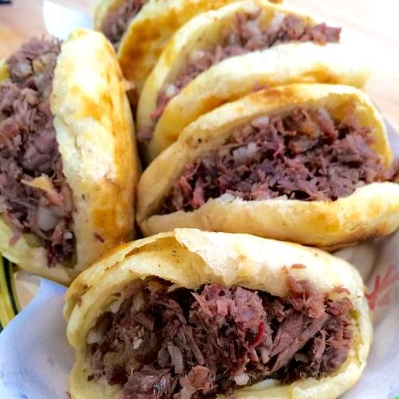 洪良小吃店官方号