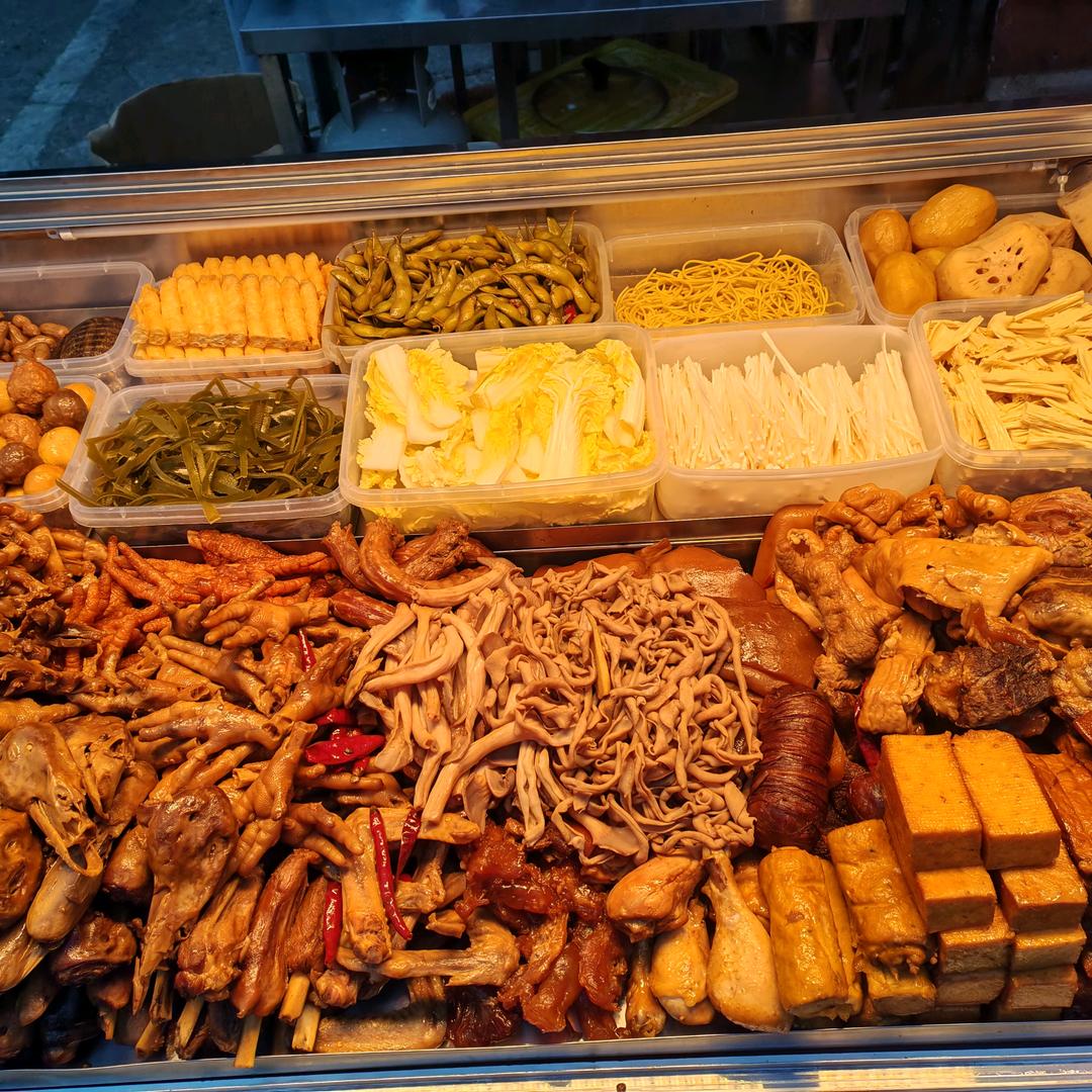 美人鱼爱上跳跳蛙官方号