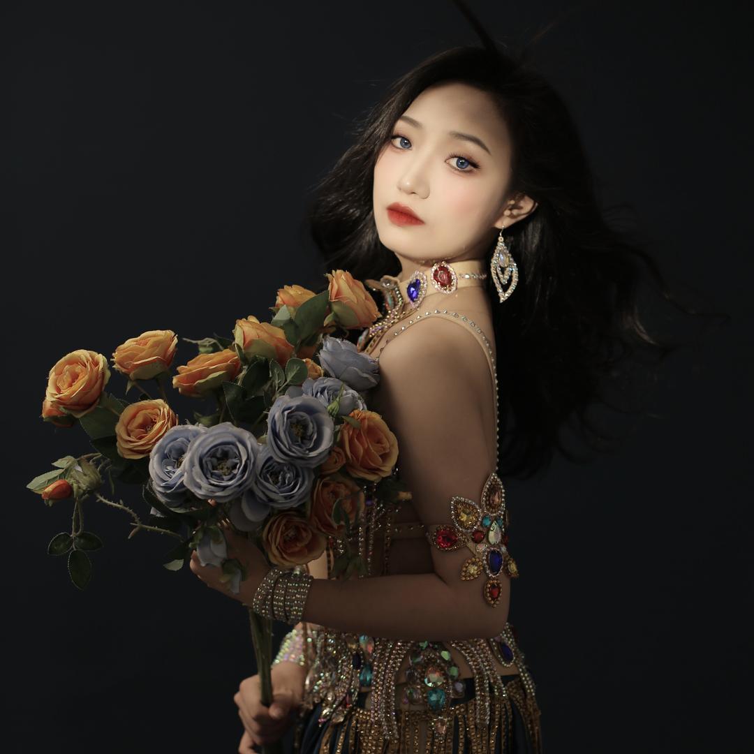 UILI爱伊南娜东方舞舞蹈(雁塔区店)