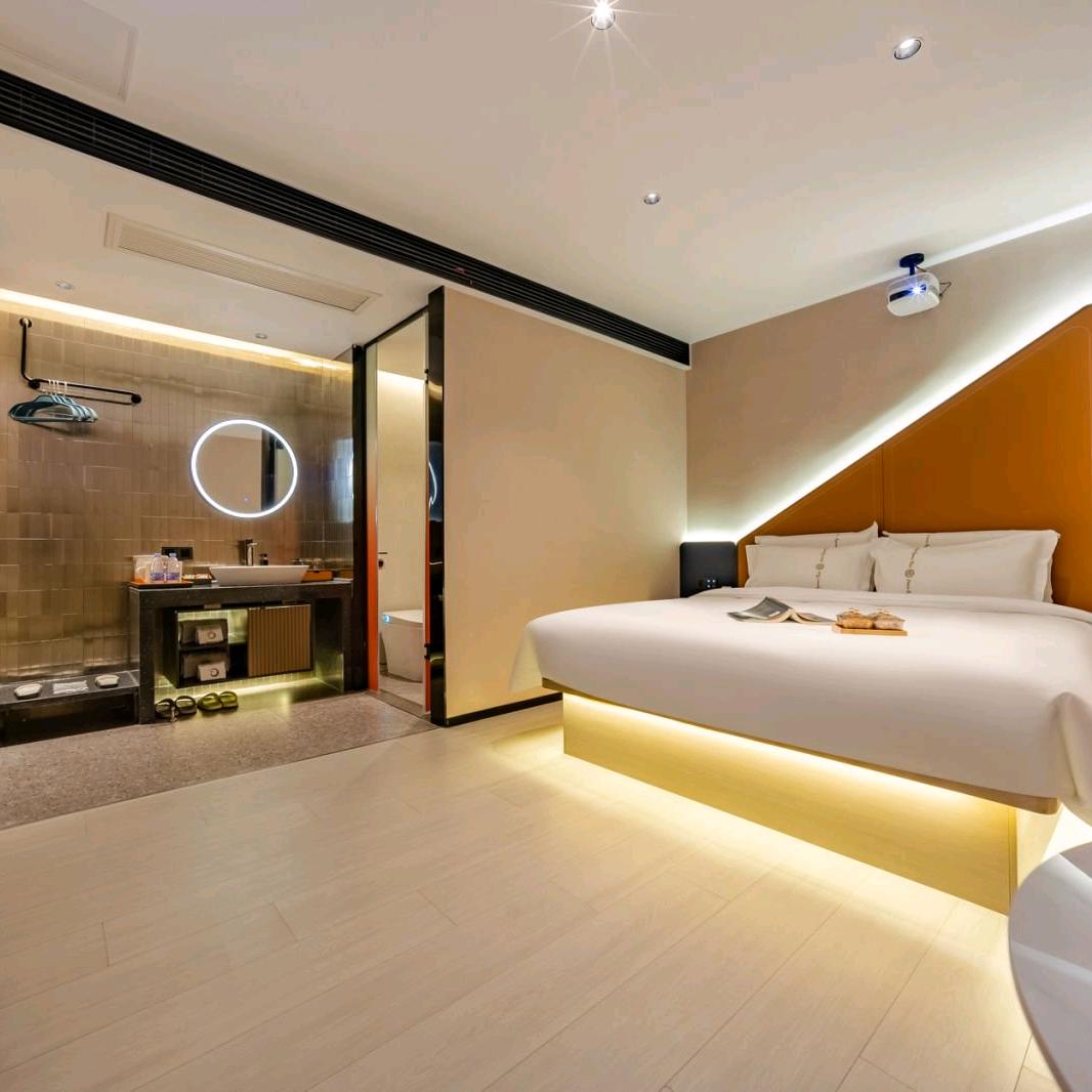 角度酒店的宝藏女孩