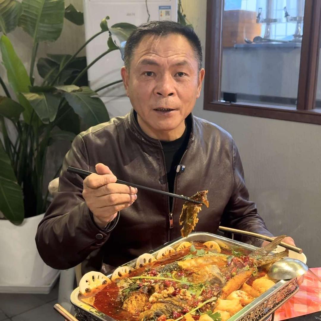 年轻人的友口福